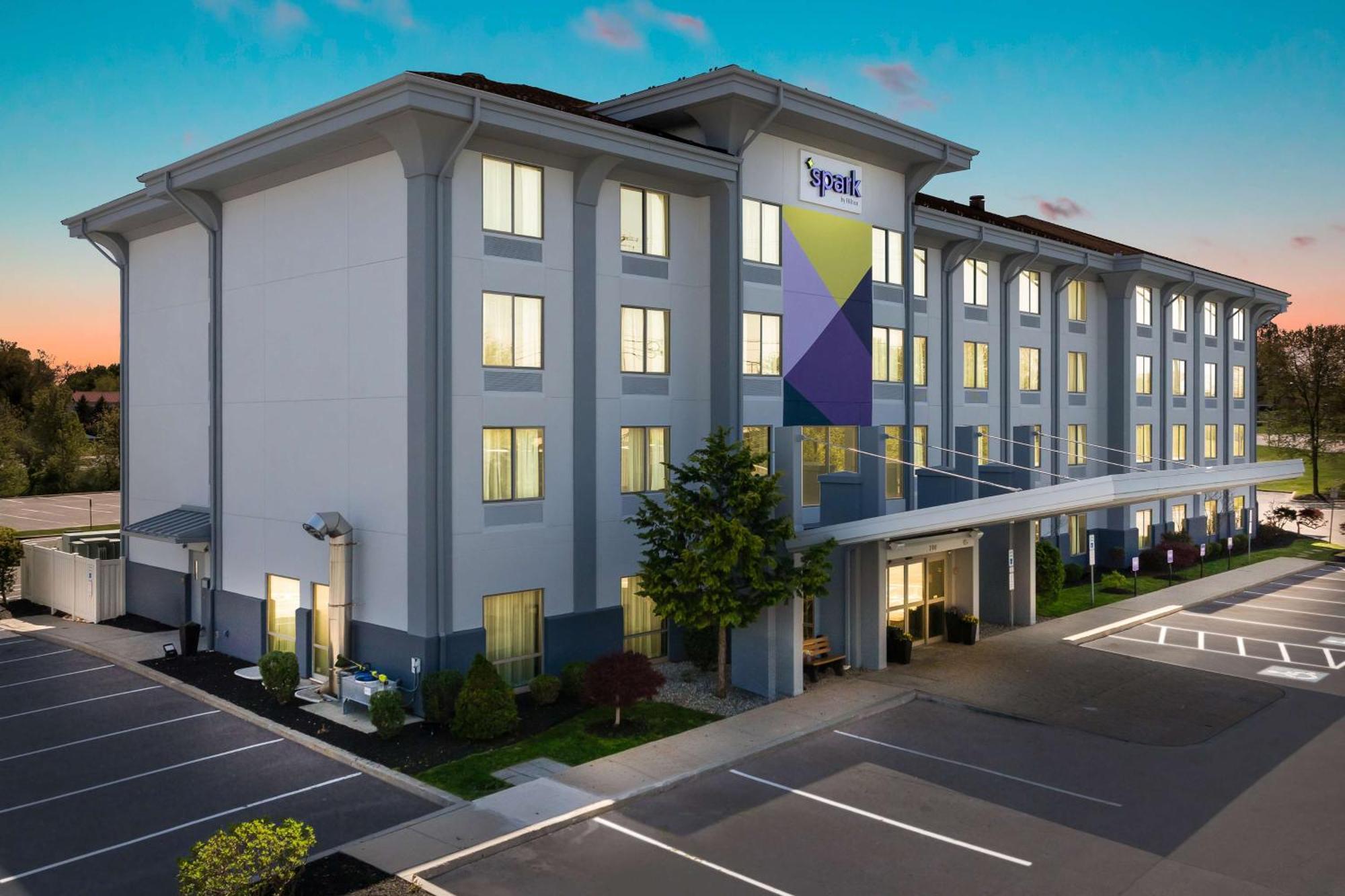 Spark By Hilton Exton Exterior photo