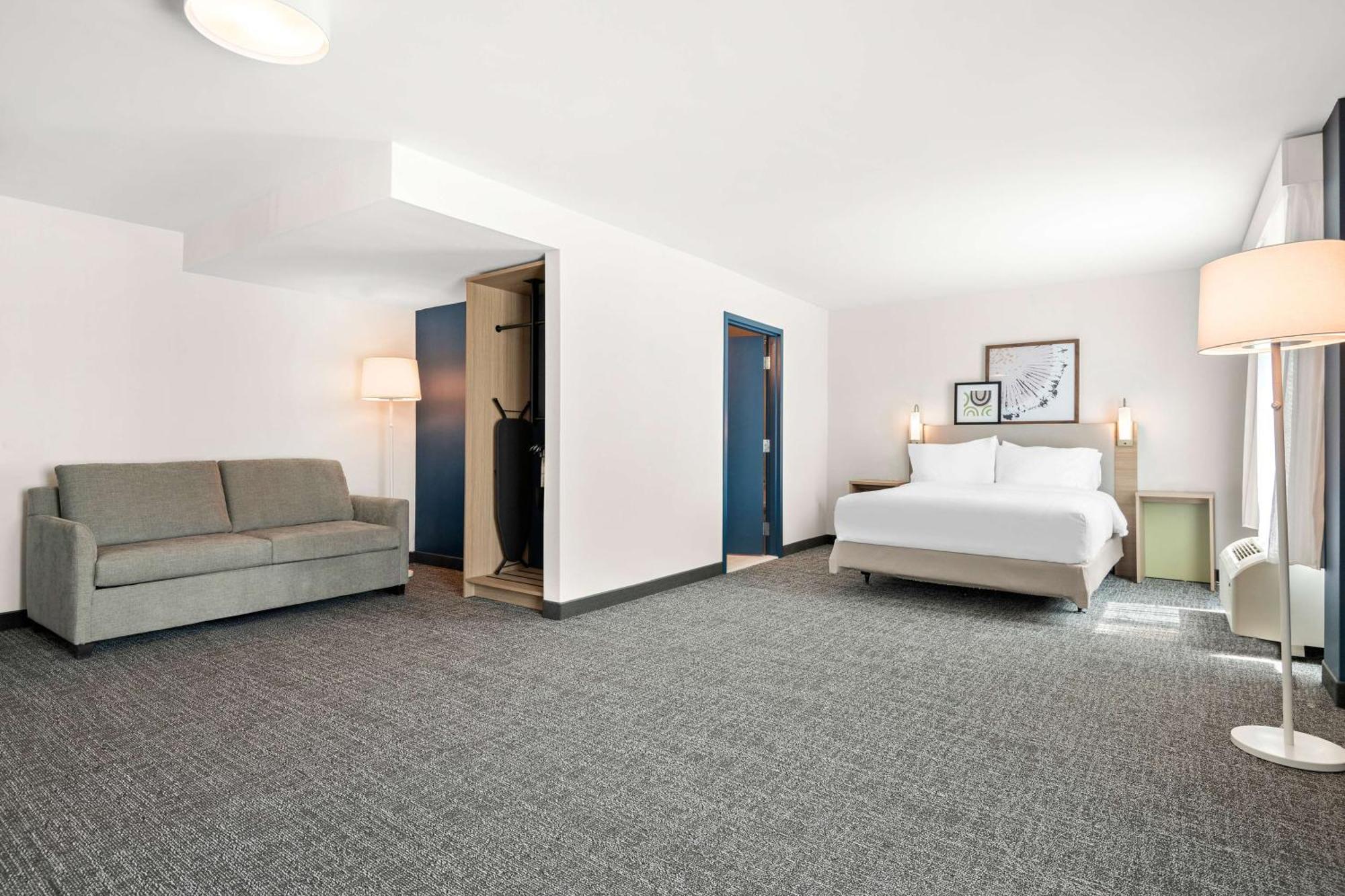 Spark By Hilton Exton Exterior photo